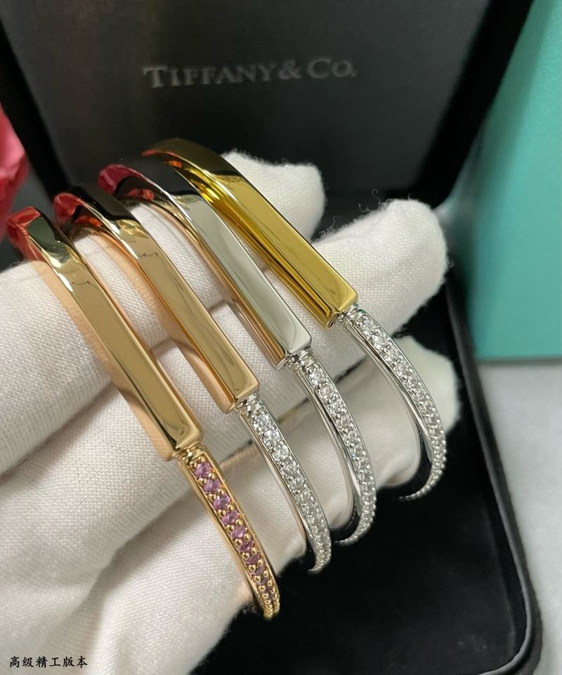 T*f*ny bracelets